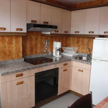 Junto Ayuntamiento, Casco Historico, Wifi Apartment Oviedo
