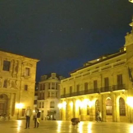 Apartment Junto Ayuntamiento, Casco Historico, Wifi *